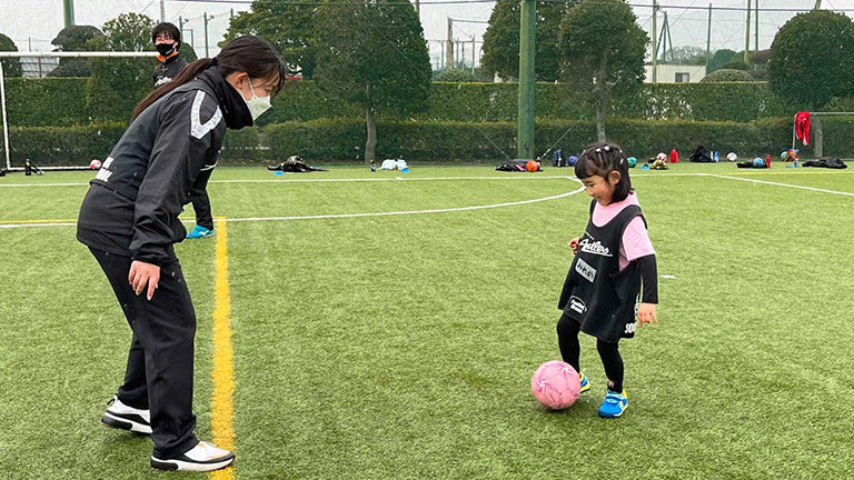 キッズ対象親子サッカー教室開催（2/13）