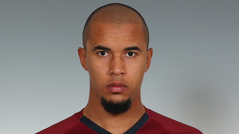 ブエノ選手 背番号決定のお知らせ