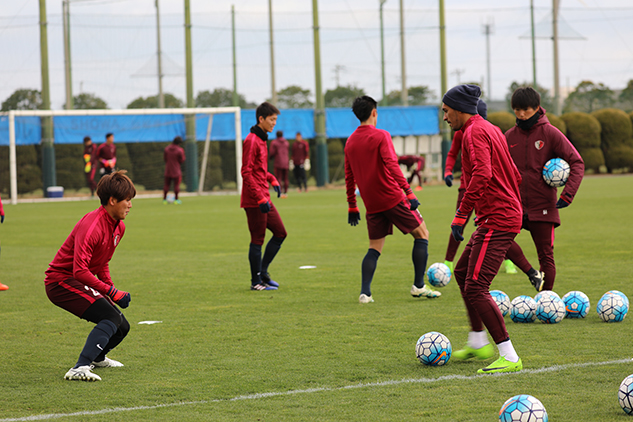 ブリスベン ロアーfc戦前日トレーニング 公式練習 公式記者会見 鹿島アントラーズ オフィシャルサイト ブリスベン ロアーfc戦前日トレーニング 公式練習 公式記者会見 鹿島アントラーズ オフィシャルサイト