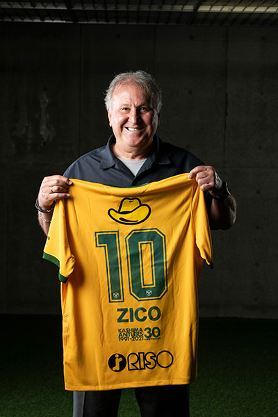 10席限定 仙台戦 6 30周年記念レジェンズシート 10 Zico 発売のお知らせ 鹿島アントラーズ オフィシャルサイト 10席限定 仙台戦 6 30周年記念レジェンズシート 10 Zico 発売のお知らせ 鹿島アントラーズ オフィシャルサイト
