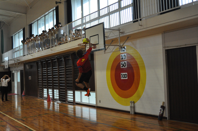 ホームタウン小学校訪問 鉾田市立旭西小学校 鹿島アントラーズ オフィシャルサイト